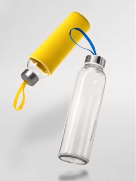 Una bottiglia d'acqua per bambini da 360 ml in acciaio inossidabile per  sublimazione - bianco con tappo a vite giallo/blu Giallo, Bianco, Blu